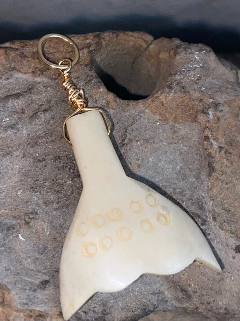 NEW Handmade Vintage Whale Tail BONE Pendant Charm